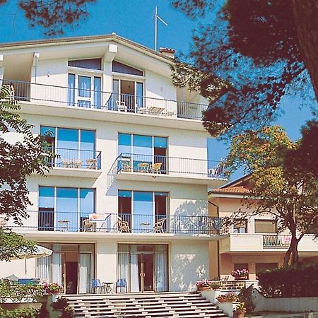 Appartamenti Dal Moro Lignano Sabbiadoro Exteriér fotografie
