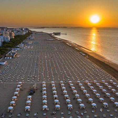 Appartamenti Dal Moro Lignano Sabbiadoro Exteriér fotografie